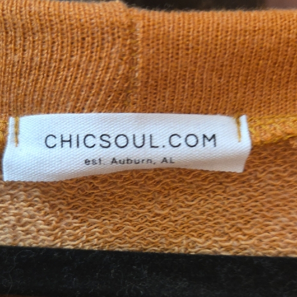 Chic Soul Ruffled Rust Orange Sweatshirt 3x - Picture 2 of 5